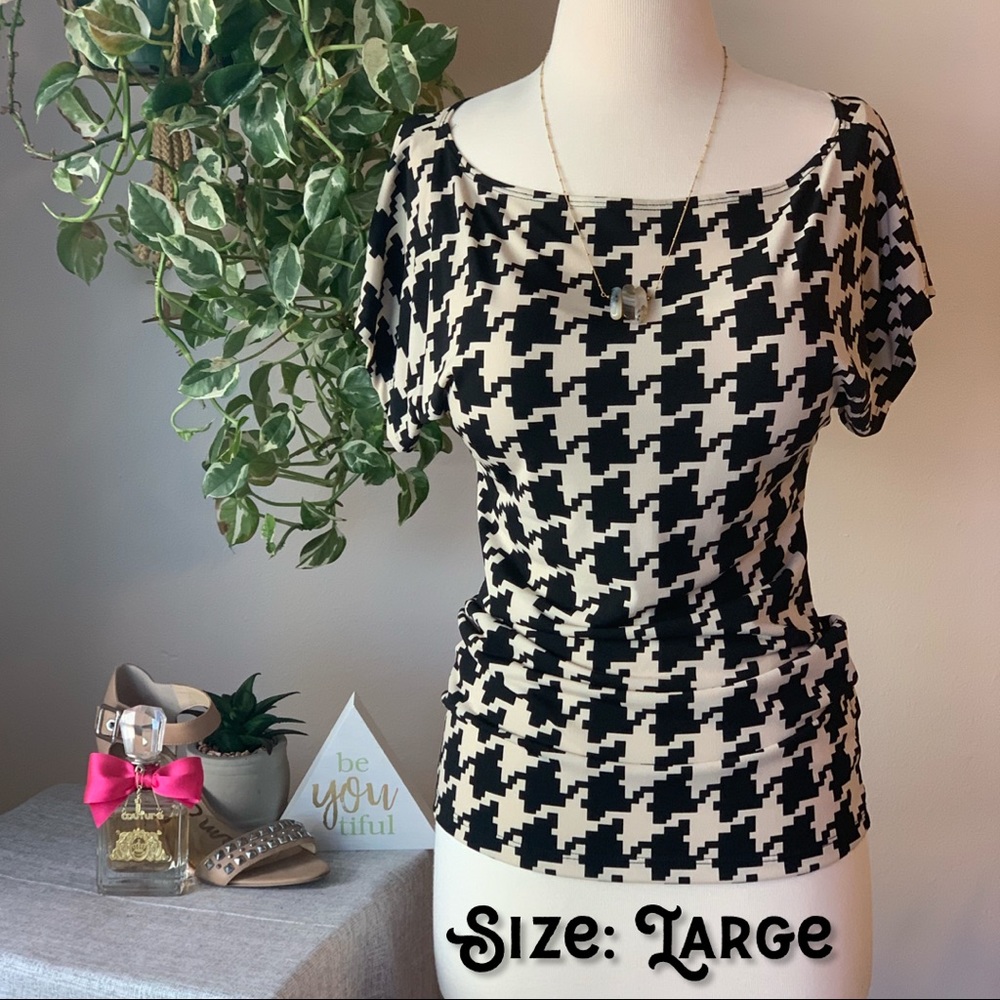 Wide/Boat Neck Houndstooth Pattern Blouse